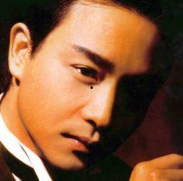 娱乐圈出轨的男明星,揭秘那些曾让粉丝心碎的男明星